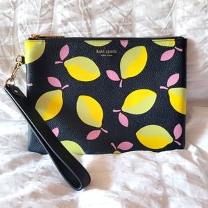 NWOT Kate Spade Navy and Lemon Print Wristlet
